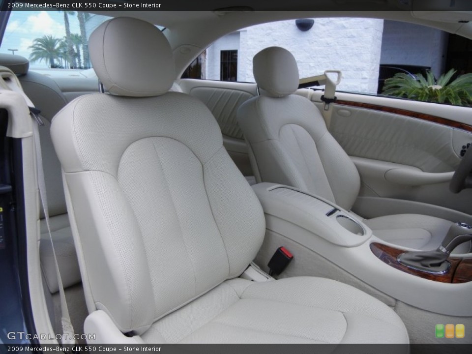Stone Interior Photo for the 2009 Mercedes-Benz CLK 550 Coupe #51965143