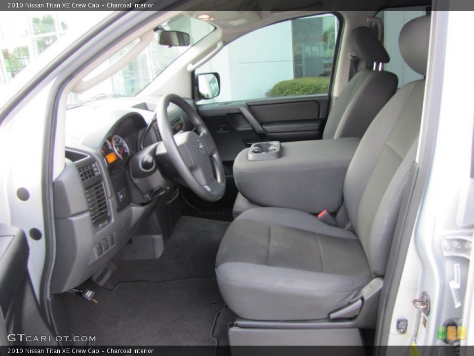 Charcoal Interior Photo for the 2010 Nissan Titan XE Crew Cab #51972353