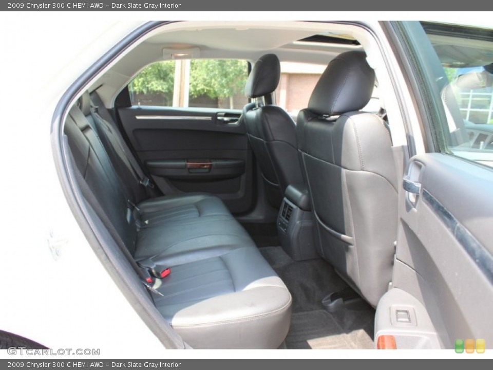 Dark Slate Gray Interior Photo for the 2009 Chrysler 300 C HEMI AWD #51972788