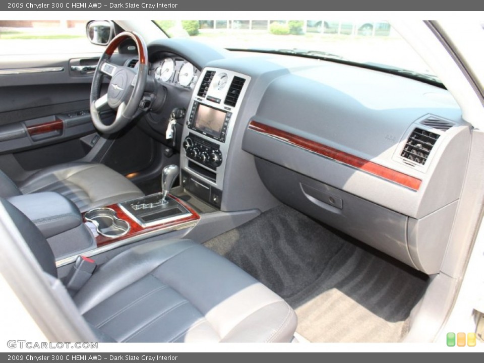 Dark Slate Gray Interior Dashboard for the 2009 Chrysler 300 C HEMI AWD #51972815
