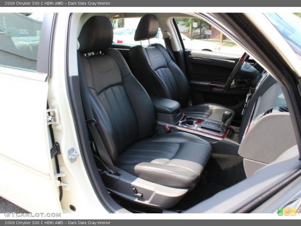 Dark Slate Gray Interior Photo for the 2009 Chrysler 300 C HEMI AWD #51972848