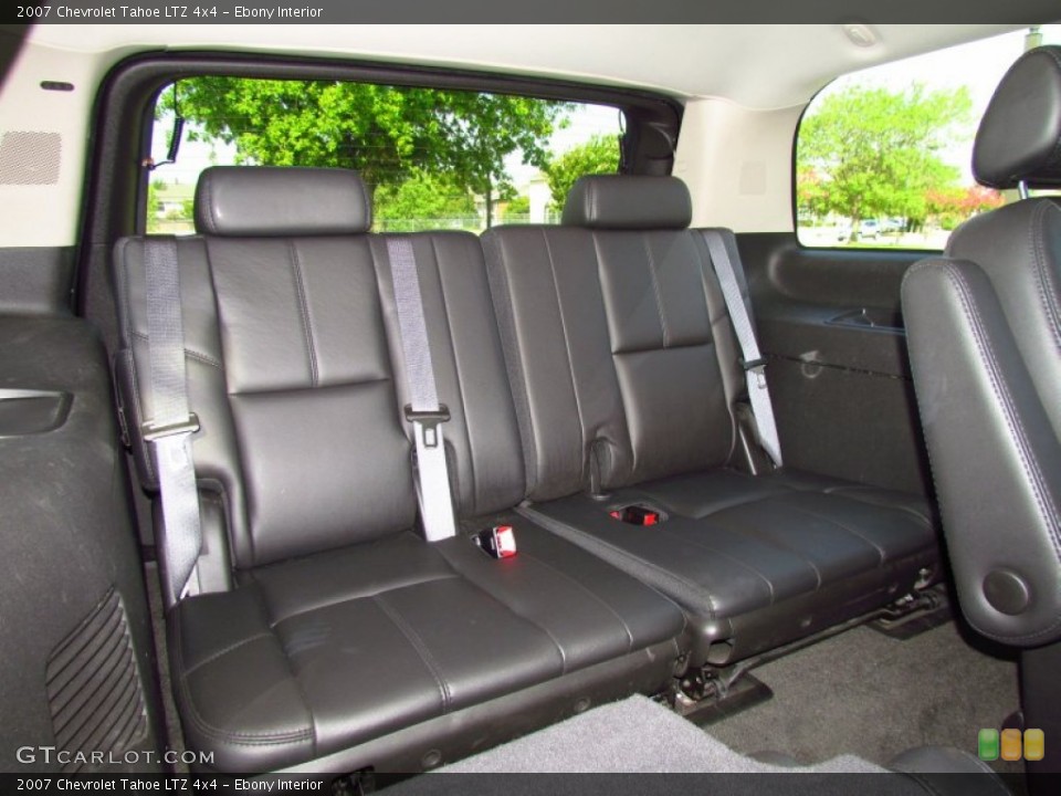 Ebony Interior Photo for the 2007 Chevrolet Tahoe LTZ 4x4 #51979886