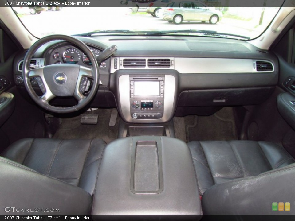 Ebony Interior Dashboard for the 2007 Chevrolet Tahoe LTZ 4x4 #51979922