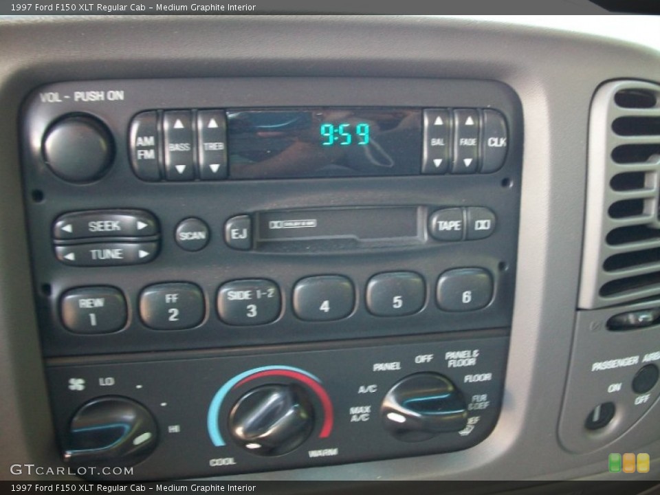 Medium Graphite Interior Controls for the 1997 Ford F150 XLT Regular Cab #51980513