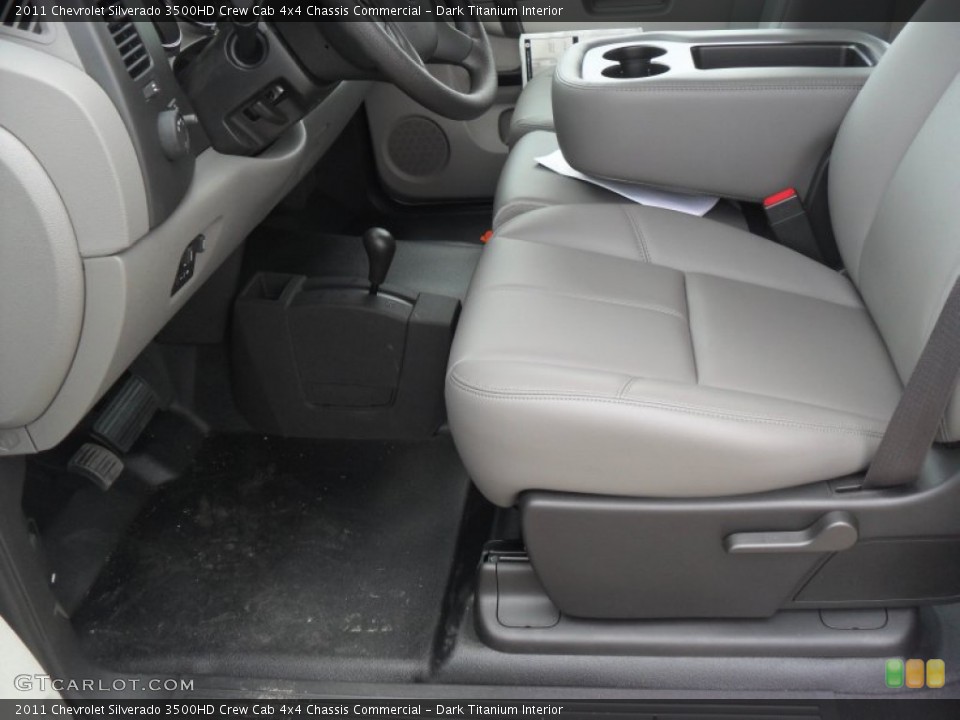 Dark Titanium Interior Photo for the 2011 Chevrolet Silverado 3500HD Crew Cab 4x4 Chassis Commercial #51982130