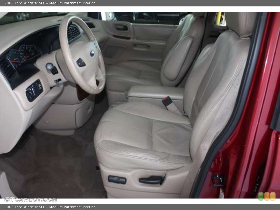 Medium Parchment Interior Photo for the 2003 Ford Windstar SEL #51992261