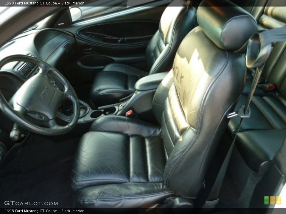 Black Interior Photo for the 1998 Ford Mustang GT Coupe #51994971