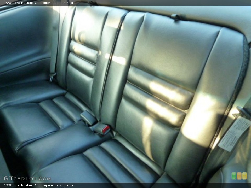 Black Interior Photo for the 1998 Ford Mustang GT Coupe #51994986