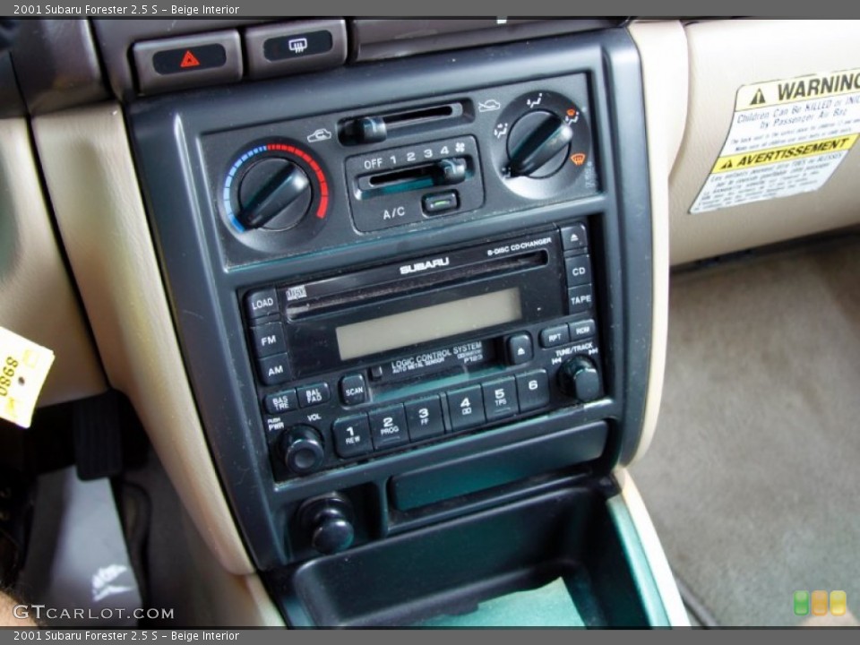 Beige Interior Controls for the 2001 Subaru Forester 2.5 S #51997482