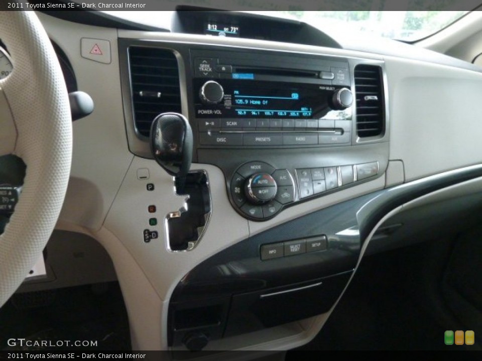 Dark Charcoal Interior Controls for the 2011 Toyota Sienna SE #52001154