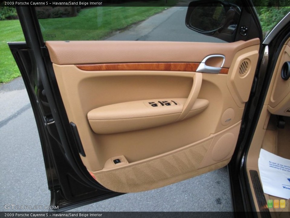 Havanna/Sand Beige Interior Door Panel for the 2009 Porsche Cayenne S #52001961