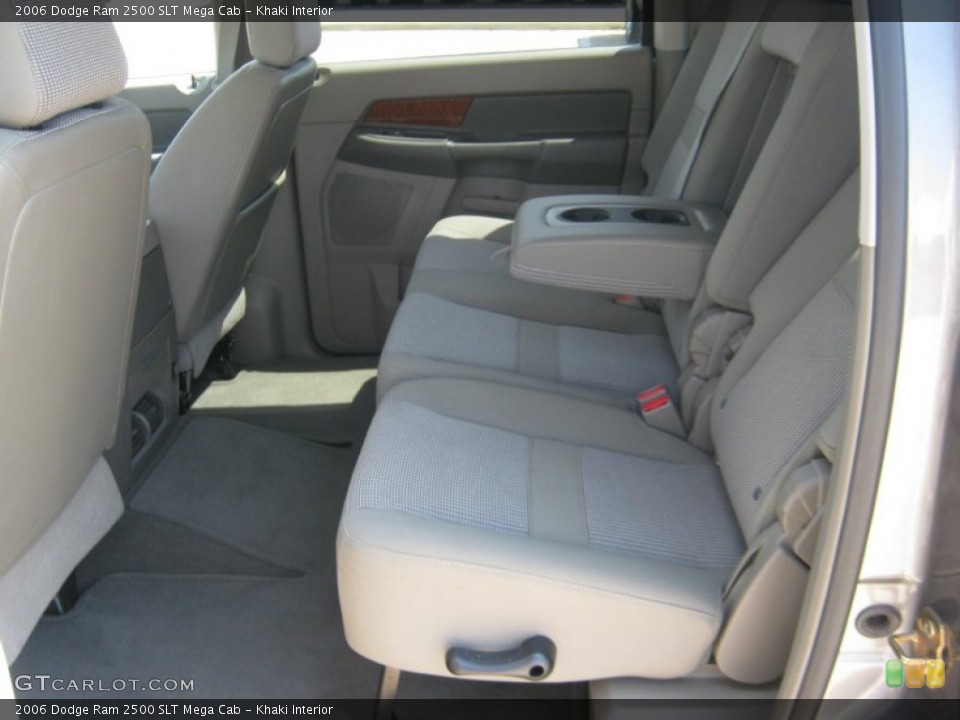 Khaki Interior Photo for the 2006 Dodge Ram 2500 SLT Mega Cab #52002285