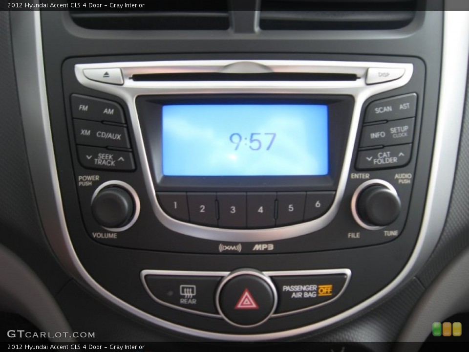 Gray Interior Controls for the 2012 Hyundai Accent GLS 4 Door #52005021