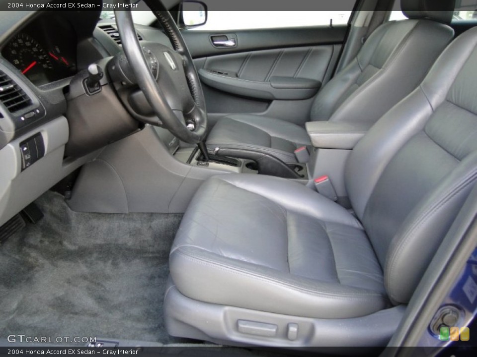 Gray Interior Photo for the 2004 Honda Accord EX Sedan #52010652