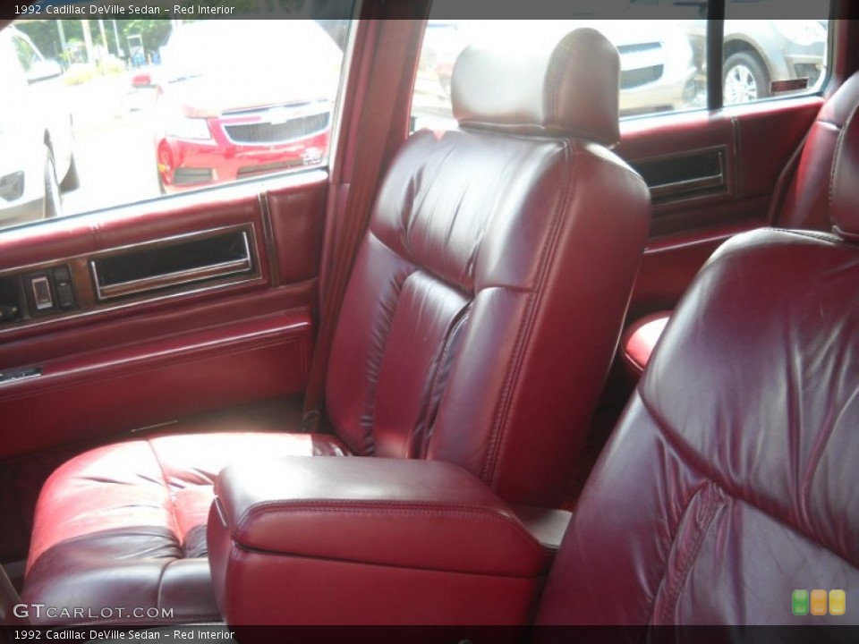 Red Interior Photo for the 1992 Cadillac DeVille Sedan #52012074