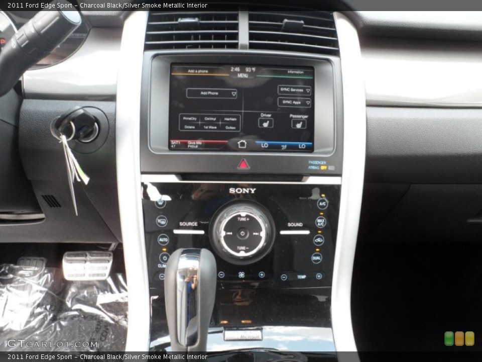 Charcoal Black/Silver Smoke Metallic Interior Controls for the 2011 Ford Edge Sport #52016955