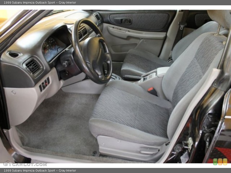 Gray Interior Photo for the 1999 Subaru Impreza Outback Sport #52020750