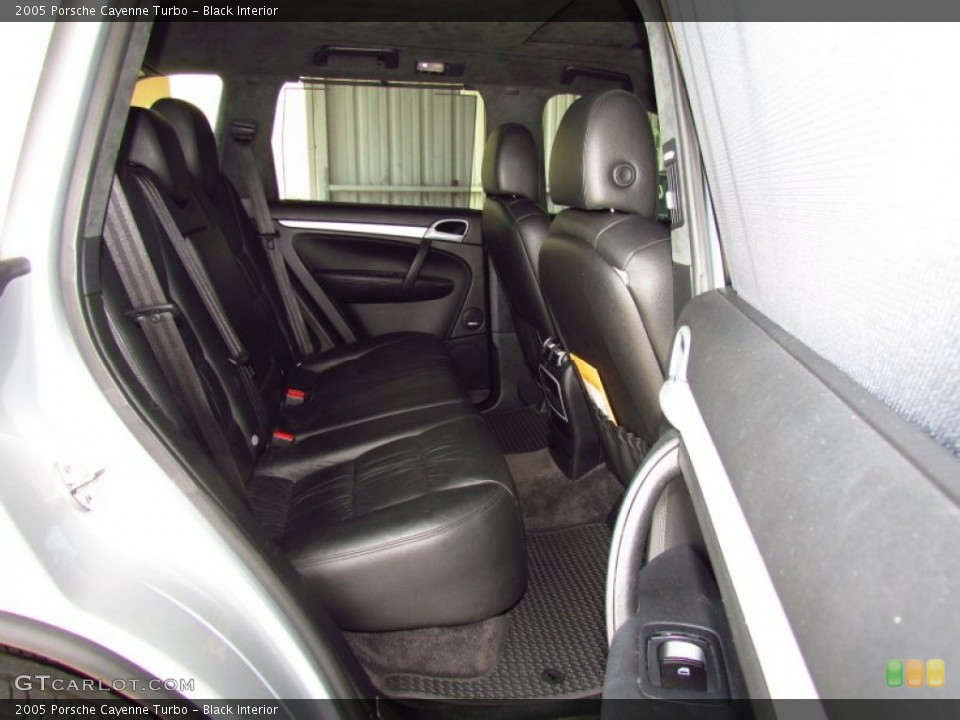 Black Interior Photo for the 2005 Porsche Cayenne Turbo #52027314