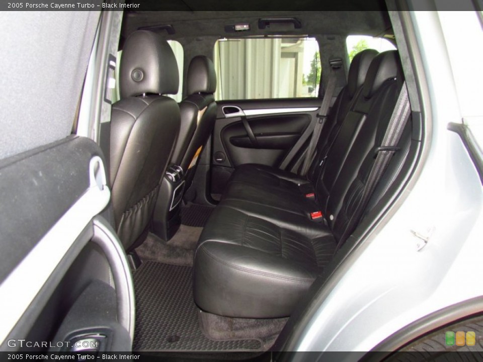Black Interior Photo for the 2005 Porsche Cayenne Turbo #52027332