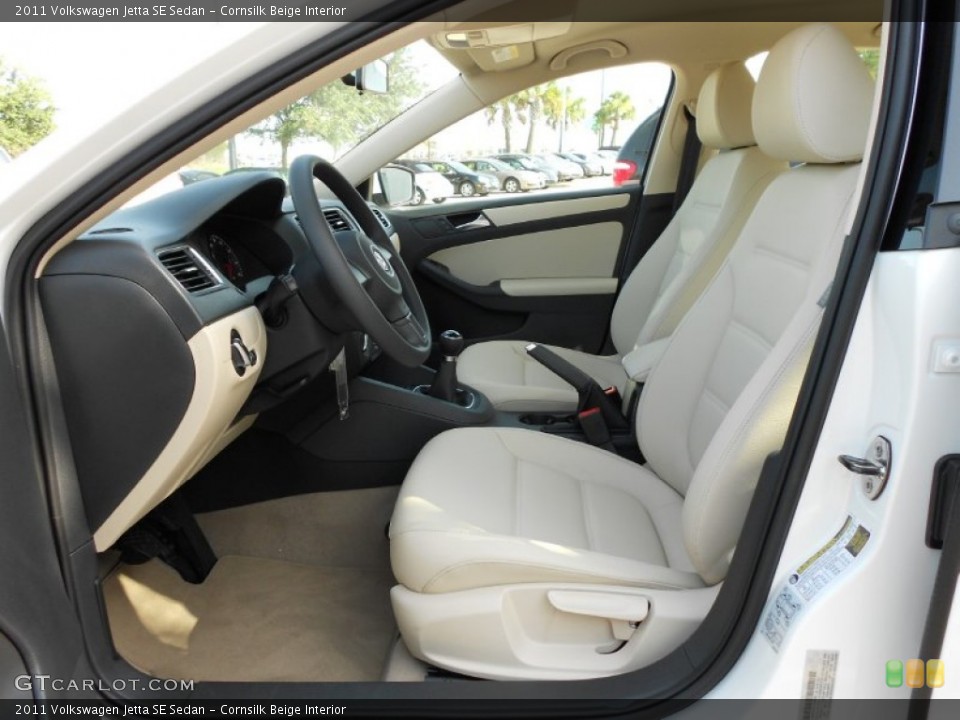 Cornsilk Beige Interior Photo for the 2011 Volkswagen Jetta SE Sedan #52033263