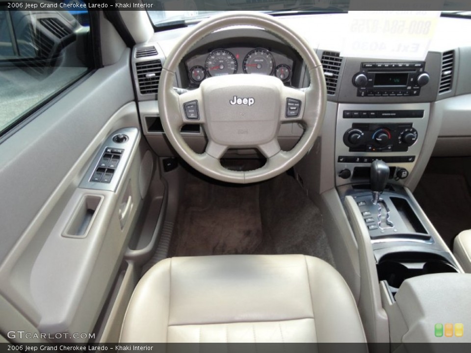 Khaki Interior Dashboard for the 2006 Jeep Grand Cherokee Laredo #52052003