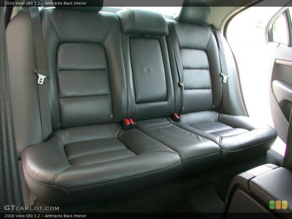 Anthracite Black Interior Photo for the 2009 Volvo S80 3.2 #52056773