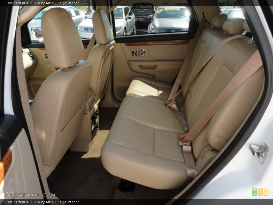 Beige Interior Photo for the 2009 Suzuki XL7 Luxury AWD #52064042