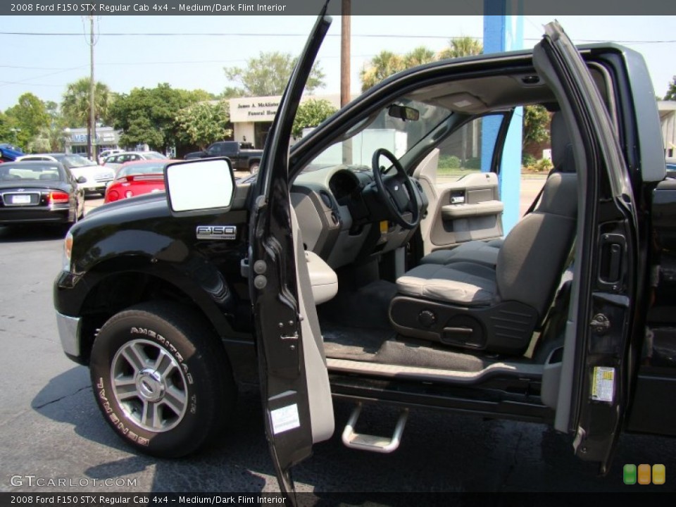 Medium/Dark Flint Interior Photo for the 2008 Ford F150 STX Regular Cab 4x4 #52070495