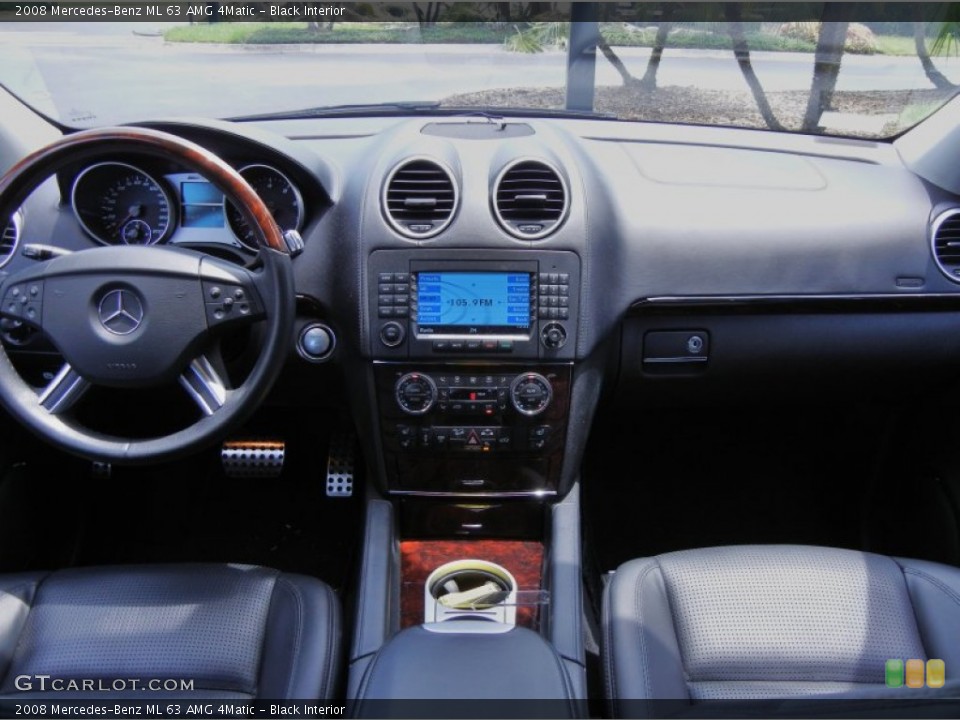 Black Interior Dashboard for the 2008 Mercedes-Benz ML 63 AMG 4Matic #52074707