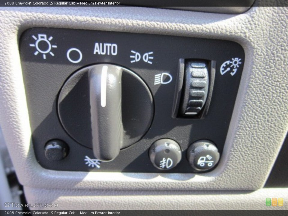 Medium Pewter Interior Controls for the 2008 Chevrolet Colorado LS Regular Cab #52076393