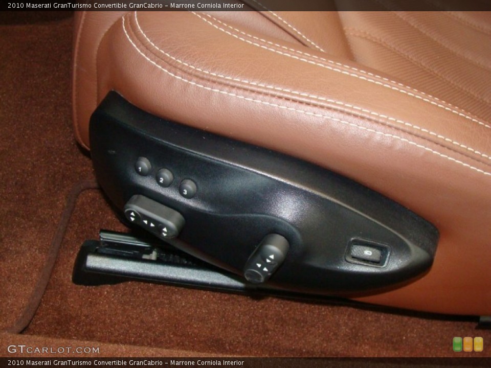 Marrone Corniola Interior Controls for the 2010 Maserati GranTurismo Convertible GranCabrio #52077320