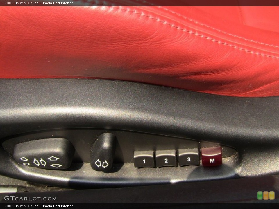 Imola Red Interior Controls for the 2007 BMW M Coupe #52077689