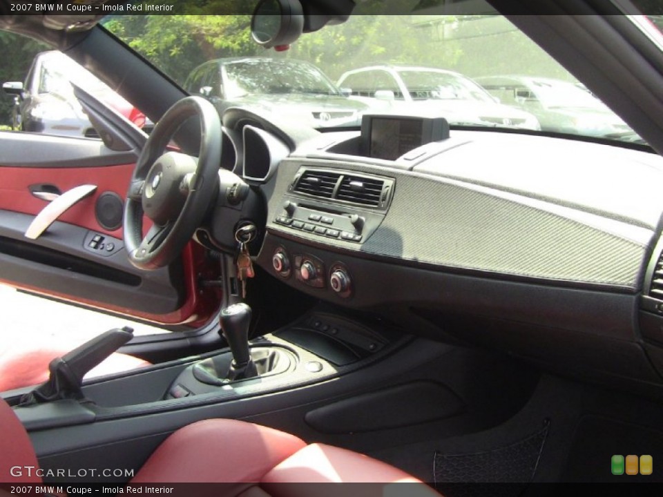 Imola Red Interior Dashboard for the 2007 BMW M Coupe #52077761