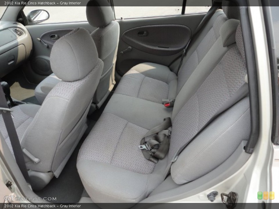 Gray Interior Photo for the 2002 Kia Rio Cinco Hatchback #52087373