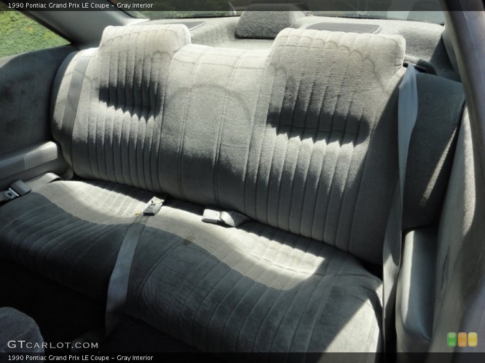 Gray Interior Photo for the 1990 Pontiac Grand Prix LE Coupe #52090211