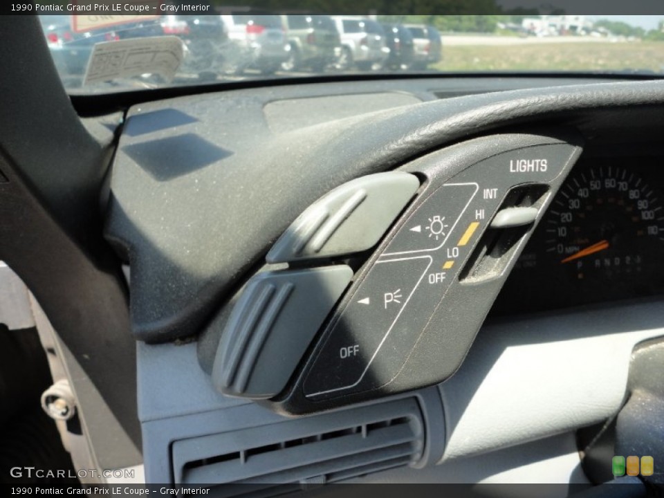 Gray Interior Controls for the 1990 Pontiac Grand Prix LE Coupe #52090226