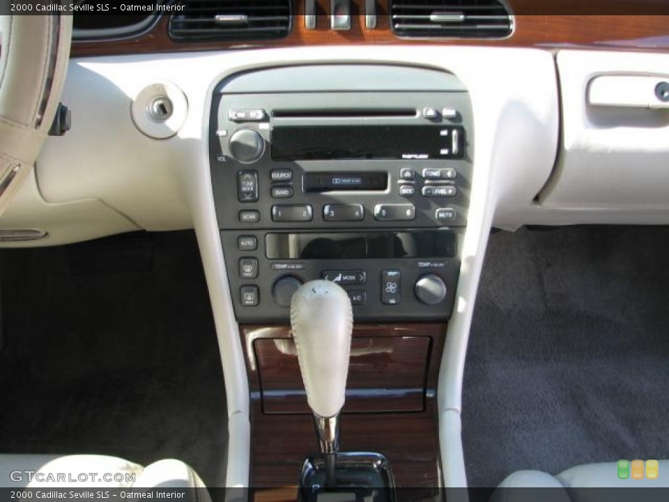 Oatmeal Interior Controls for the 2000 Cadillac Seville SLS #52093085