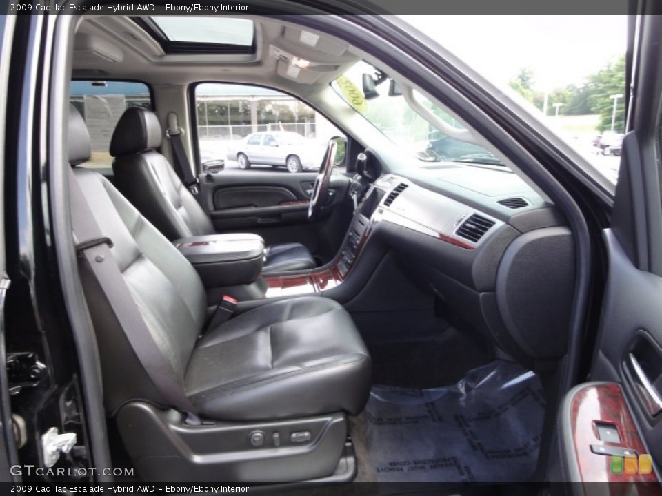 Ebony/Ebony Interior Photo for the 2009 Cadillac Escalade Hybrid AWD #52096238