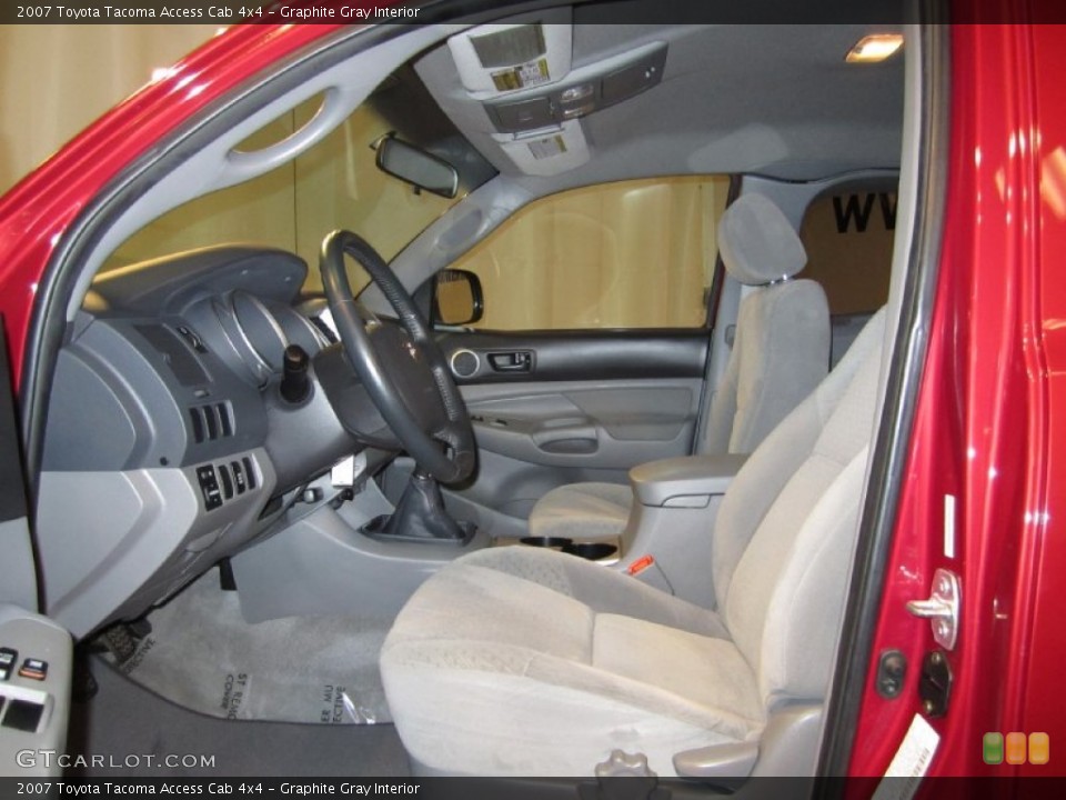 Graphite Gray Interior Photo for the 2007 Toyota Tacoma Access Cab 4x4 #52096547