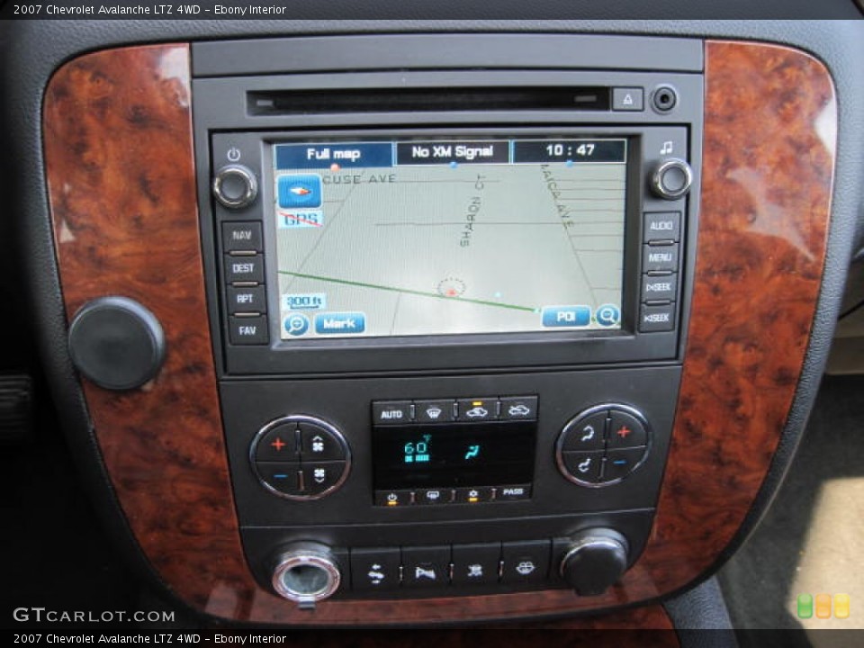Ebony Interior Navigation for the 2007 Chevrolet Avalanche LTZ 4WD #52100876