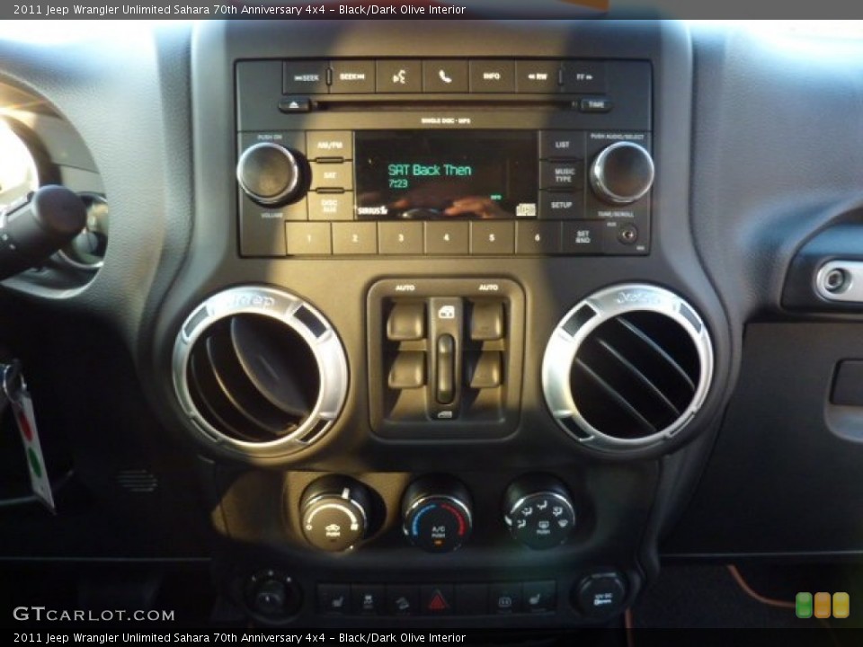 Black/Dark Olive Interior Controls for the 2011 Jeep Wrangler Unlimited Sahara 70th Anniversary 4x4 #52100999