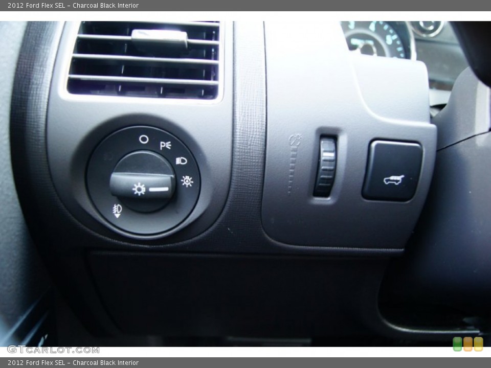 Charcoal Black Interior Controls for the 2012 Ford Flex SEL #52107704