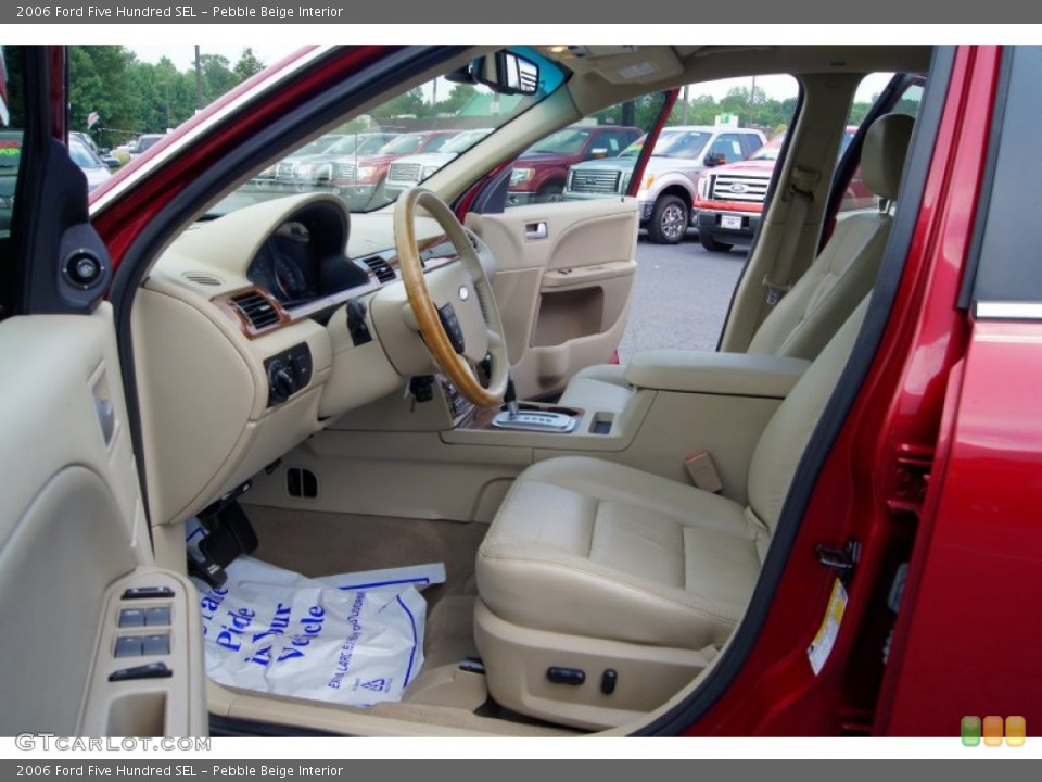 Pebble Beige Interior Photo for the 2006 Ford Five Hundred SEL #52108208