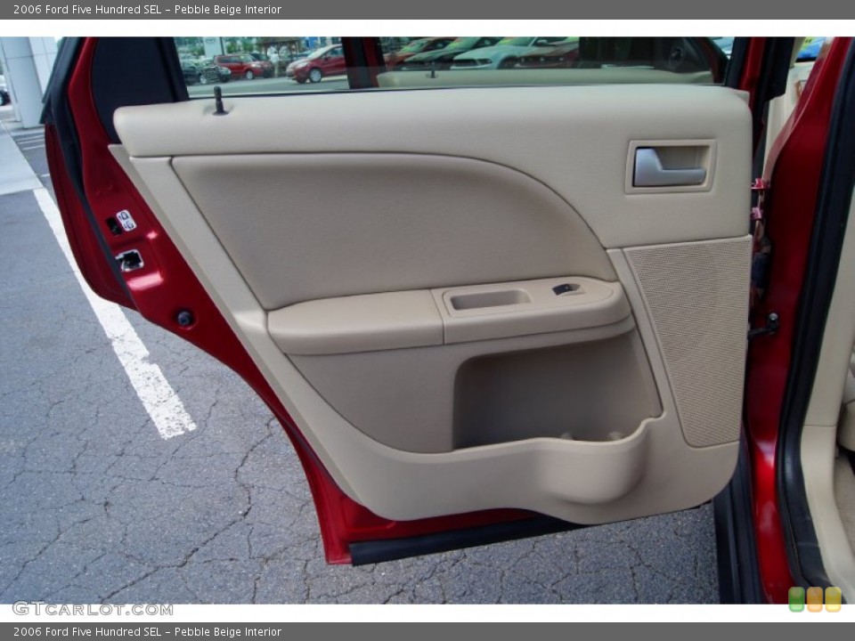 Pebble Beige Interior Door Panel for the 2006 Ford Five Hundred SEL #52108220