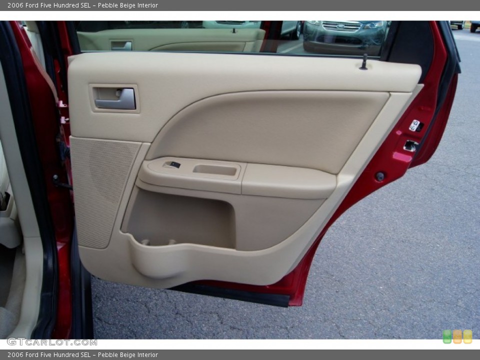 Pebble Beige Interior Door Panel for the 2006 Ford Five Hundred SEL #52108238