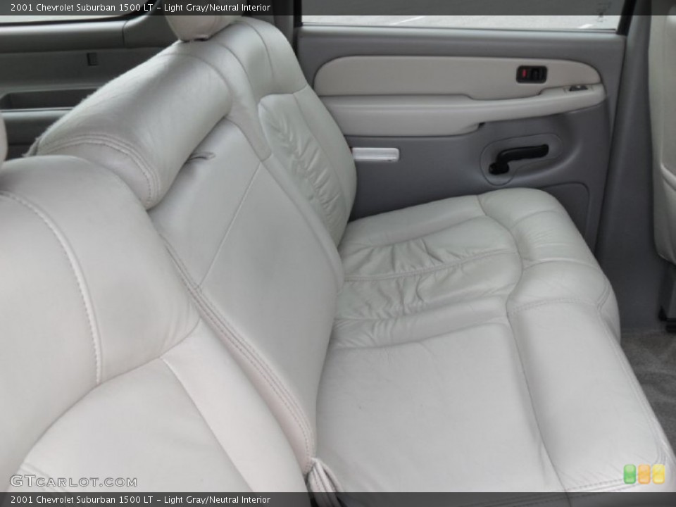 Light Gray/Neutral Interior Photo for the 2001 Chevrolet Suburban 1500 LT #52109090