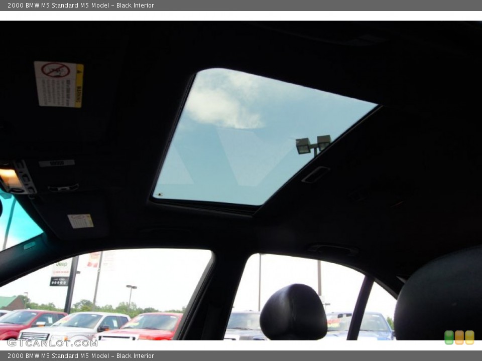 Black Interior Sunroof for the 2000 BMW M5  #52109375