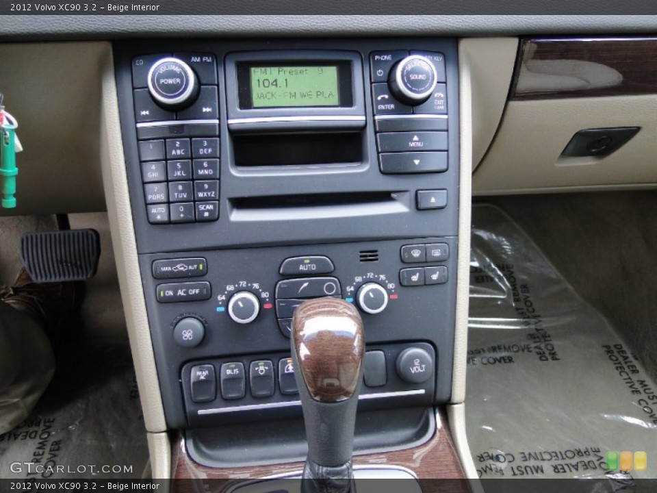 Beige Interior Controls for the 2012 Volvo XC90 3.2 #52115068