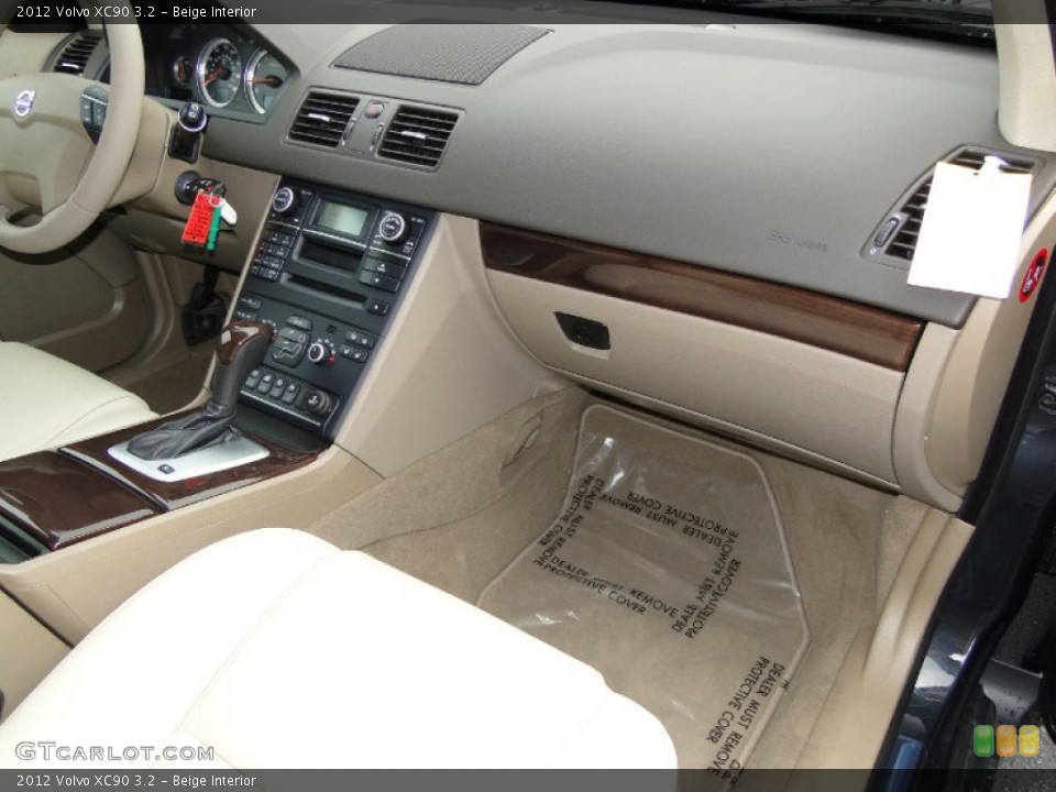 Beige Interior Dashboard for the 2012 Volvo XC90 3.2 #52115104
