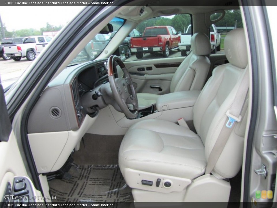 Shale Interior Photo for the 2006 Cadillac Escalade  #52120516